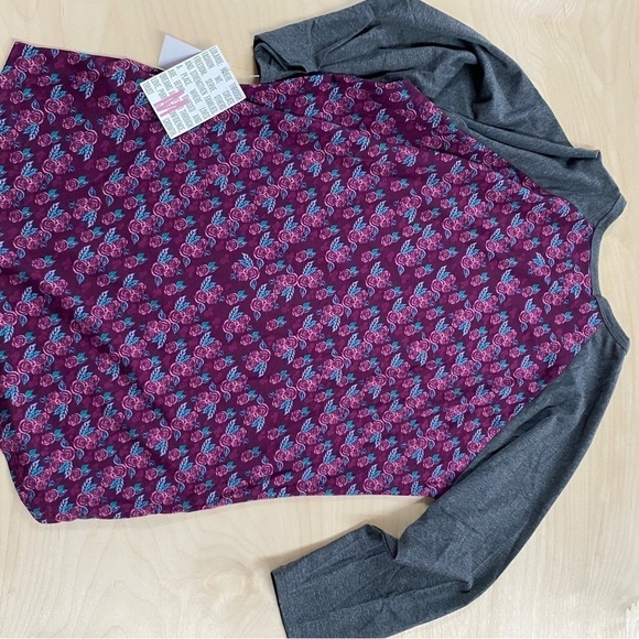Lularoe Randy Baseball Style Tee size Medium (CT) - Picture 2 of 7